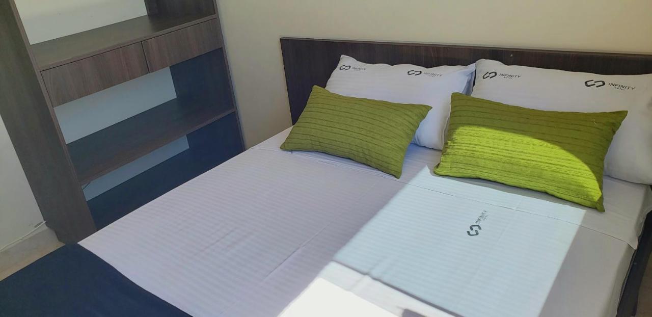 Infinity Hotel 戈亚尼亚 外观 照片